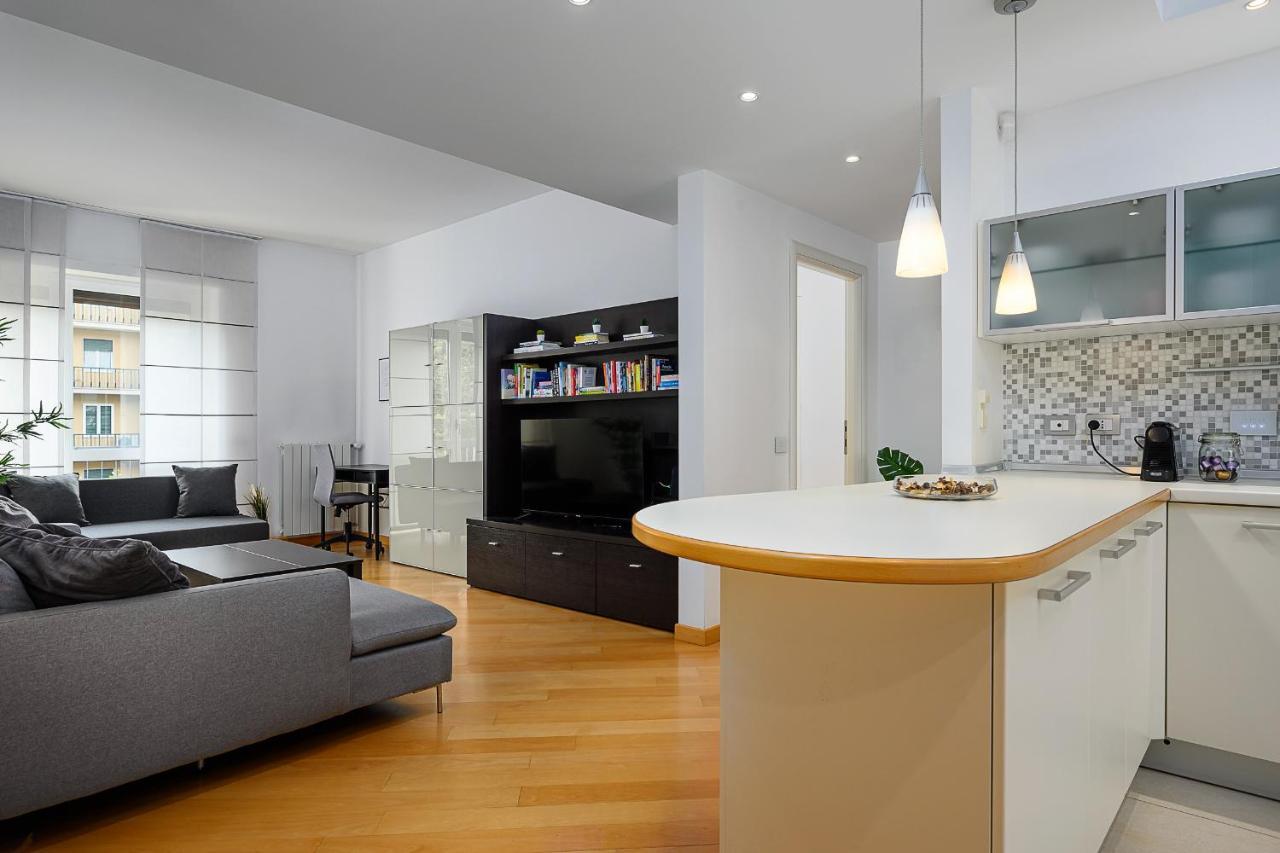 Stylish Condo Garibaldi Sempione 85M2 - Self Check-In Milan Luaran gambar