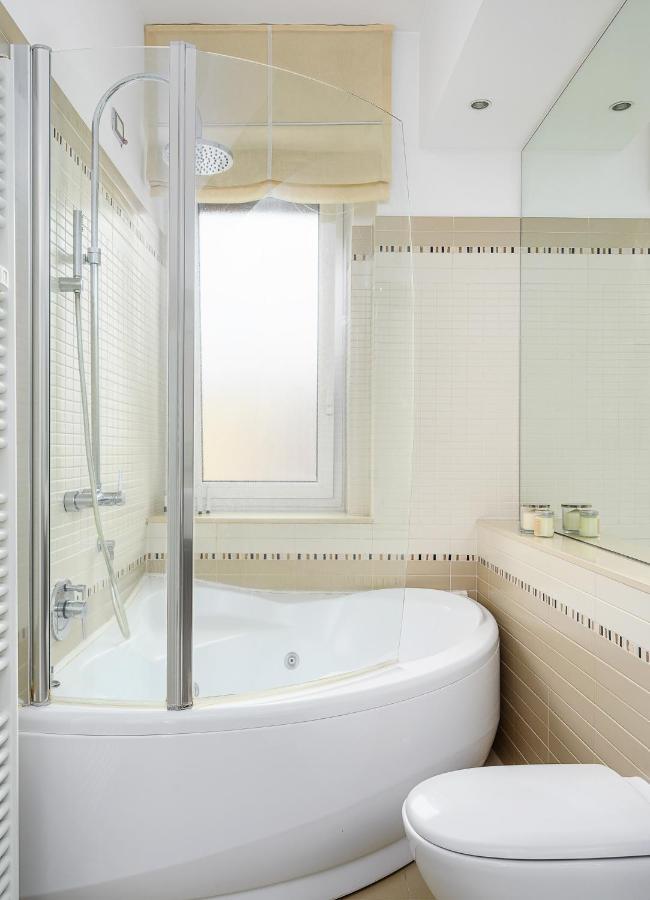 Stylish Condo Garibaldi Sempione 85M2 - Self Check-In Milan Luaran gambar