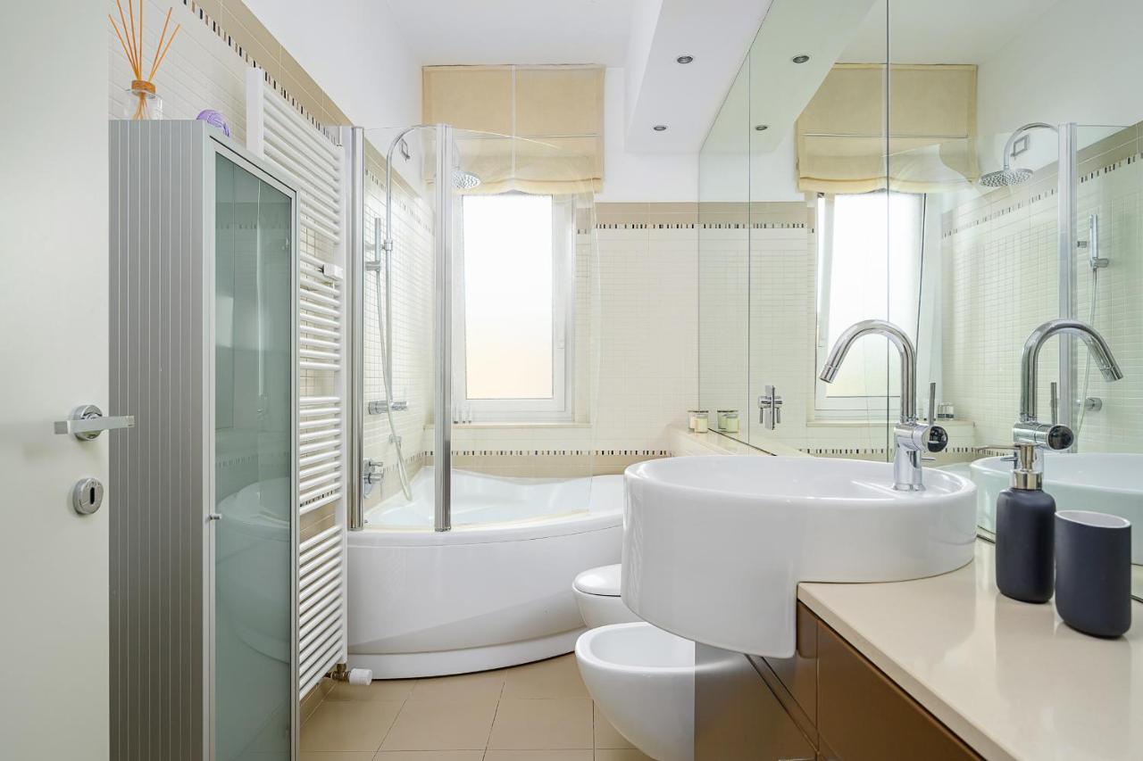 Stylish Condo Garibaldi Sempione 85M2 - Self Check-In Milan Luaran gambar